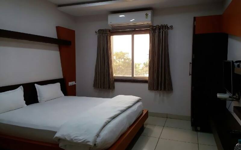 Hotel Surbhi Palace, Gadarwara 2